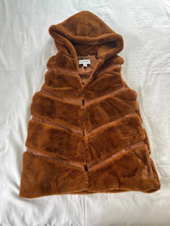 JOSEPH RIBKOFF Jackets & Blazers - Joseph Ribkoff Maple Brown Faux Fur Hooded Vest